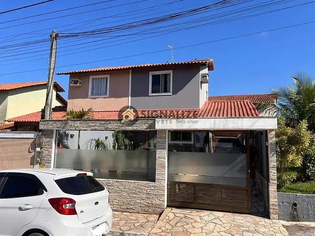 Casa 2 quartos e 3 banheiros, à venda, no bairro Jardim Morada da Aldeia em São Pedro da Aldeia