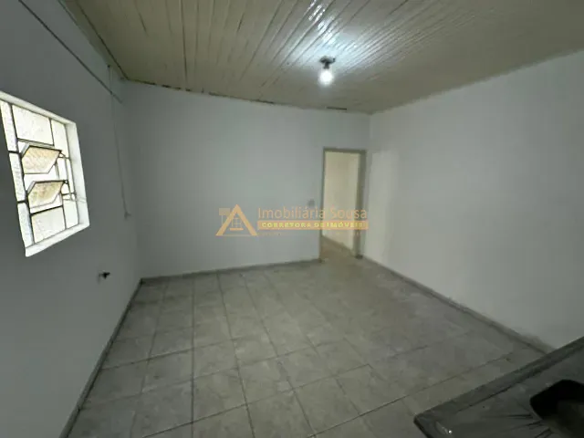 Casa com 100m² 1 quarto e 1 banheiro, para alugar, no bairro Vila Mafalda em Jundiaí