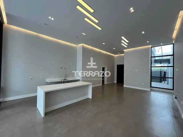 Casa com 360m² 3 quartos e 2 banheiros, à venda, no bairro Jardim Belvedere (Mata Atlântica) em Volta Redonda