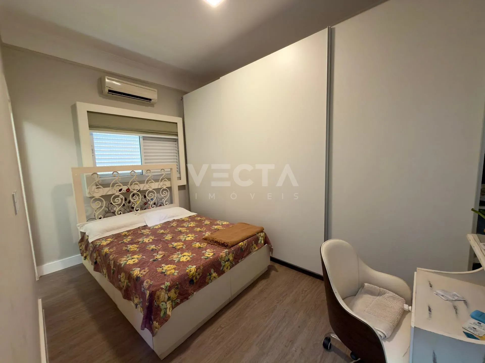 Casa, 4 quartos, 289 m² - Foto 4