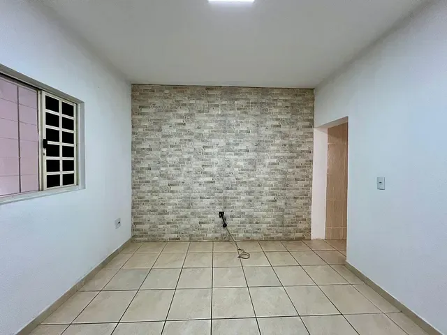 Casa 2 quartos e 1 banheiro, à venda, no bairro Parque Mãe Preta em Rio Claro