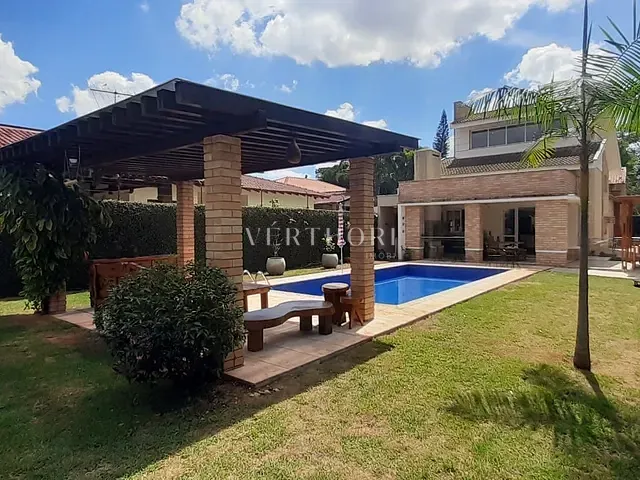 Casa com 641m² 4 quartos e 5 banheiros, à venda, no bairro Mediterrâneo em Londrina