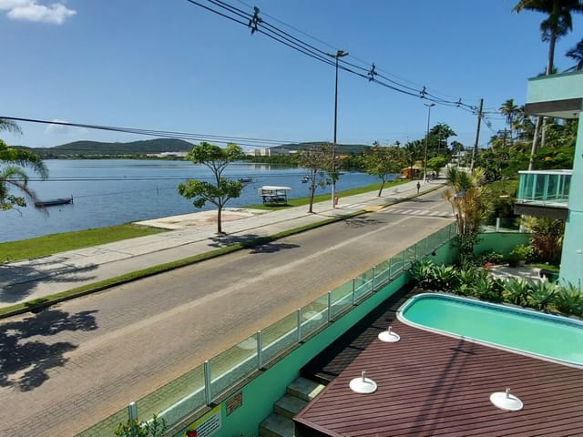 Casa com 1200m² 3 quartos e 1 banheiro, à venda, no bairro Palmeiras em Cabo Frio
