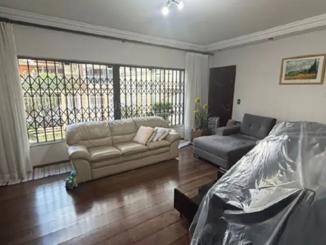 Casa 3 quartos e 4 banheiros, à venda, no bairro Vila São Pedro em Santo André