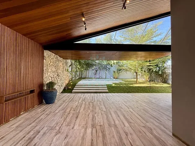 Casa com 408m² 3 quartos e 4 banheiros, à venda, no bairro São Francisco em Campo Grande