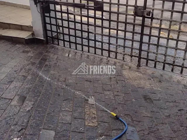 Casa com 250m² 3 quartos e 4 banheiros, à venda, no bairro Vila Salete em São Paulo