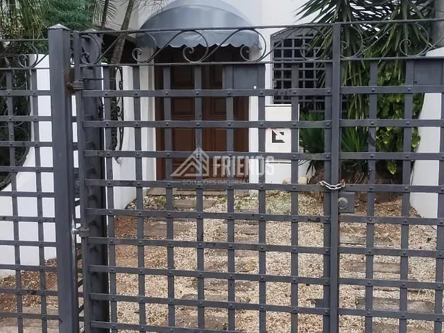 Casa com 250m² 3 quartos e 4 banheiros, à venda, no bairro Vila Salete em São Paulo