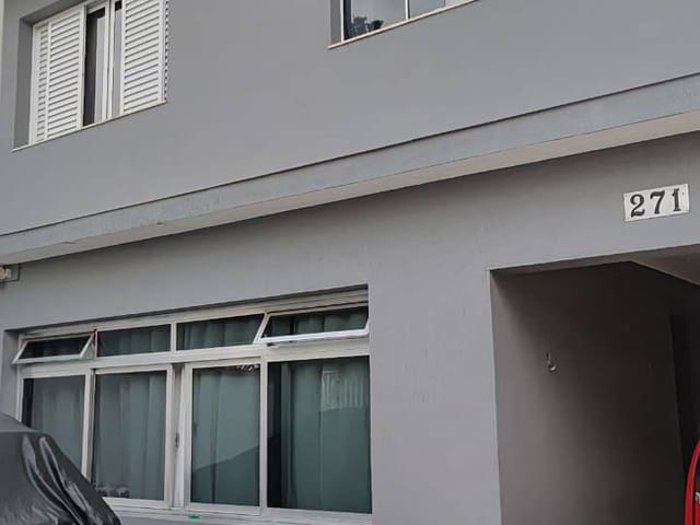 Sobrado 4 quartos e 2 banheiros, à venda, no bairro Parque Erasmo Assunção em Santo André