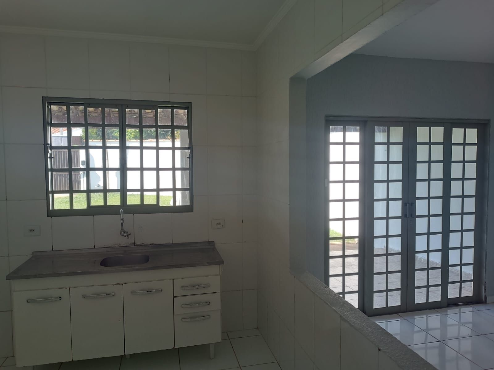 Casa, 1 quarto, 99 m² - Foto 2