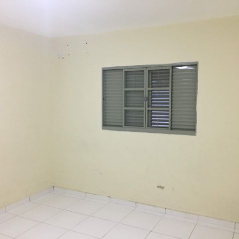 Casa com 223m² 1 quarto e 1 banheiro, para alugar, no bairro Vale do Sol em São Pedro