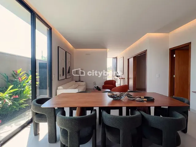 Casa 3 quartos e 5 banheiros, à venda, no bairro Alvorada em Araçatuba