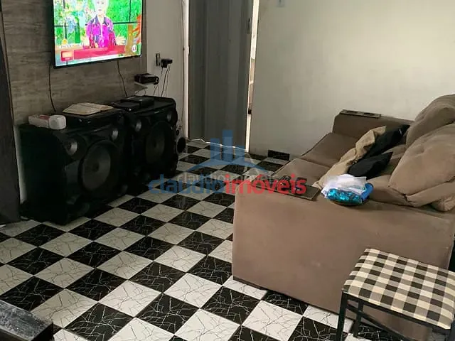 Casa com 30m² 2 quartos e 1 banheiro, à venda, no bairro São Luís em Barra Mansa