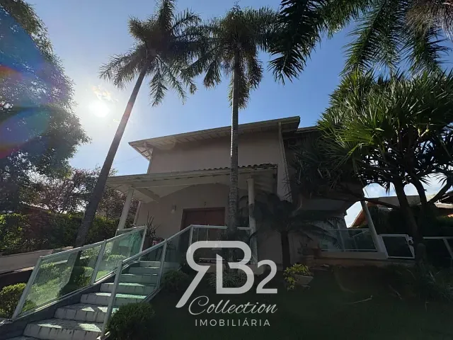 Casa com 828m² 4 quartos e 6 banheiros, à venda ou para alugar, no bairro Vista Alegre em Vinhedo