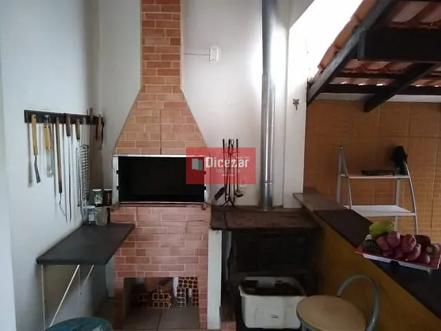 Casa com 260m² 3 quartos e 2 banheiros, à venda, no bairro Praia Alegre em Penha