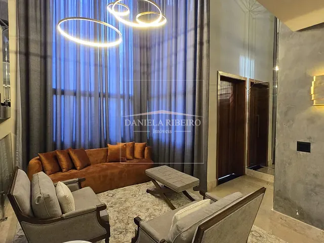 Casa com 600m² 5 quartos e 6 banheiros, à venda, no bairro Esperança em Londrina