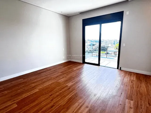 Casa 3 quartos e 5 banheiros, à venda, no bairro Medeiros em Jundiaí