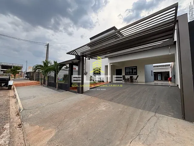Casa 4 quartos e 3 banheiros, à venda, no bairro Loteamento Monte Líbano I em Sorriso