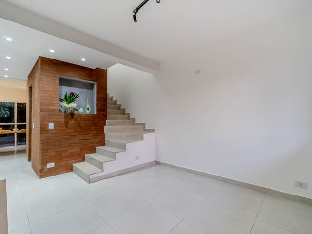 Foto do Casa - Casa com 2 Quartos à Venda, 70 m² por R$ 420.000 - Condomínio MORIÁ - Estr. Capuava -  Granja Viana | ETL IMOBILIARIA