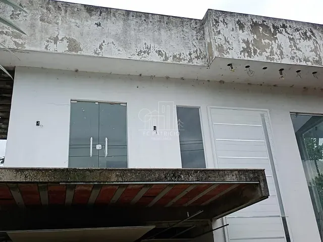 Casa com 900m² 4 quartos e 3 banheiros, à venda, no bairro Citrolândia em Magé
