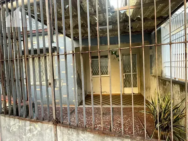 Casa com 150m² 2 quartos e 1 banheiro, para alugar, no bairro Centro em Nova Iguaçu