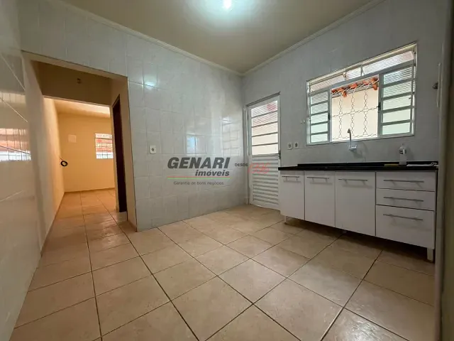 Casa com 130m² 2 quartos e 1 banheiro, para alugar, no bairro Vila Furlan em Indaiatuba