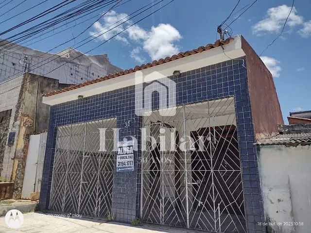 Casa 3 quartos e 2 banheiros, à venda, no bairro Industrial em Aracaju