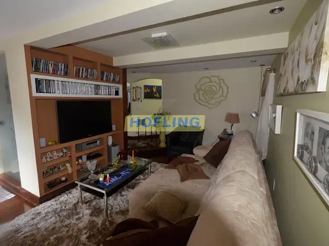 Casa com 330m², à venda, no bairro Jardim Vila Bela em Rio Claro