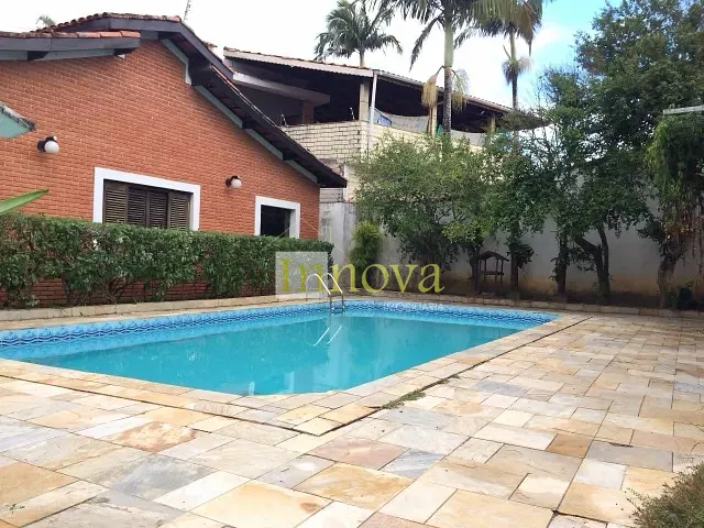 Casa com 630m² 4 quartos e 5 banheiros, à venda, no bairro Praia das Palmeiras em Caraguatatuba