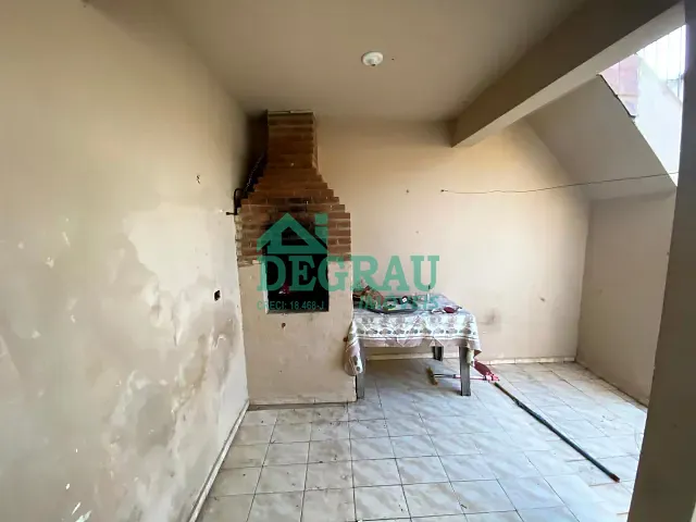 Casa 2 quartos e 1 banheiro, à venda, no bairro Jardim Virgínia em Itapeva