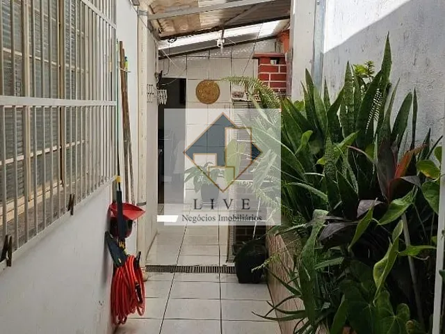 Casa com 179m² 6 quartos e 2 banheiros, à venda, no bairro Vila Cordenonsi em Americana