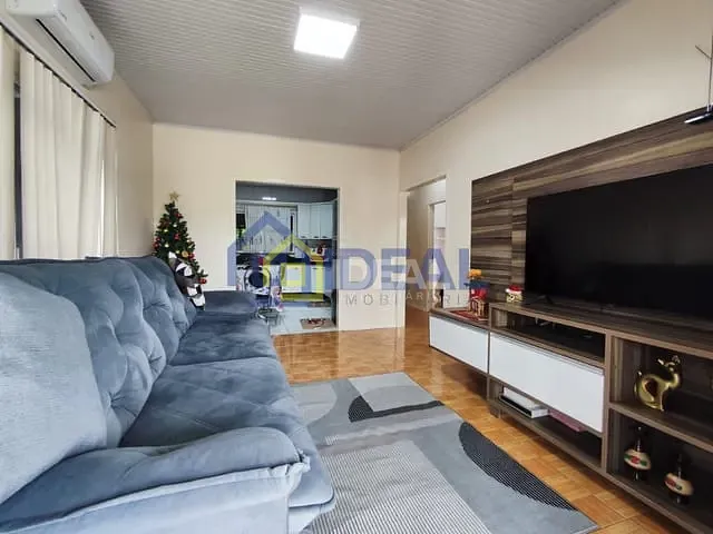 Casa com 117m² 3 quartos e 2 banheiros, à venda, no bairro Centro em Concórdia