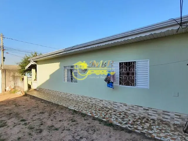 Casa com 350m² 2 quartos e 1 banheiro, à venda, no bairro Conjunto Mauro Marcondes em Campinas