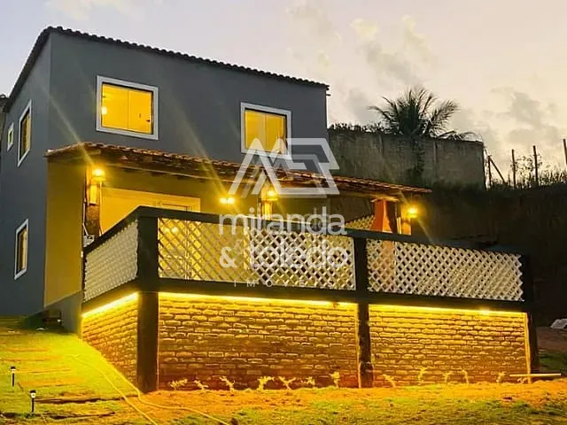 Casa com 90m² 2 quartos e 3 banheiros, à venda, no bairro Meaípe em Guarapari