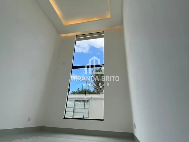 Casa 3 quartos e 2 banheiros, à venda, no bairro Setor Conde dos Arcos Complemento em Aparecida de Goiânia