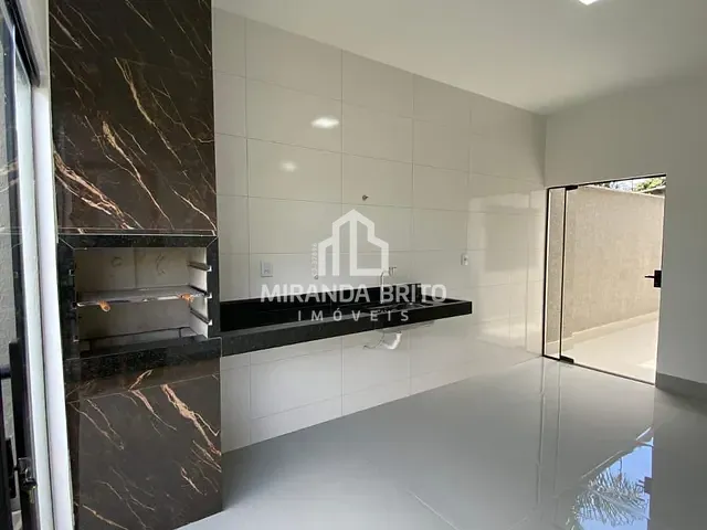 Casa 3 quartos e 2 banheiros, à venda, no bairro Setor Conde dos Arcos Complemento em Aparecida de Goiânia