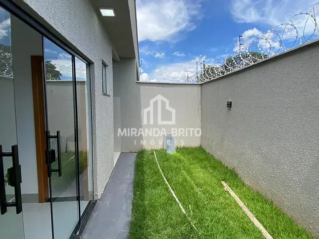 Casa 3 quartos e 2 banheiros, à venda, no bairro Setor Conde dos Arcos Complemento em Aparecida de Goiânia