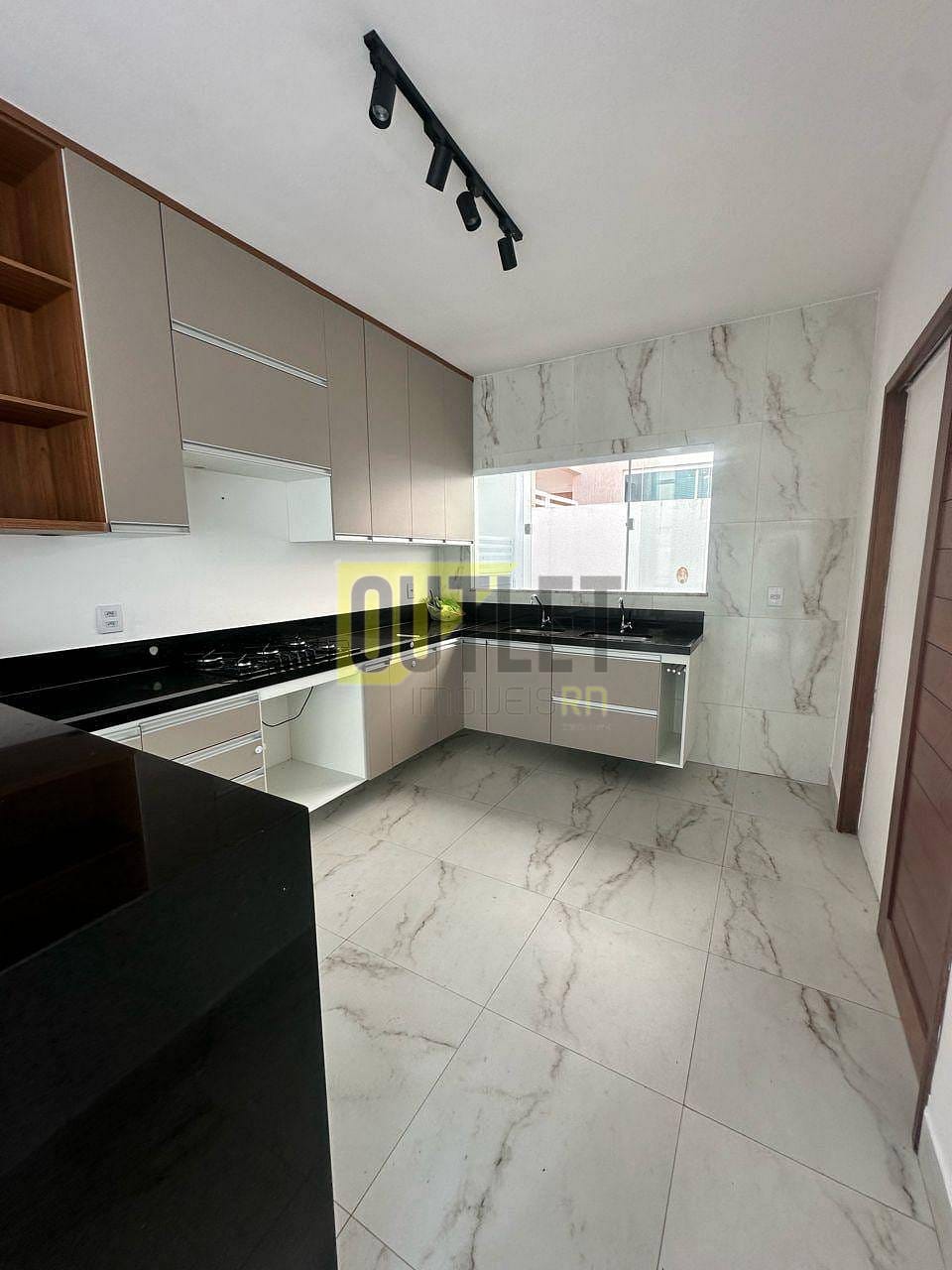 Casa à venda com 3 quartos, 158m² - Foto 13