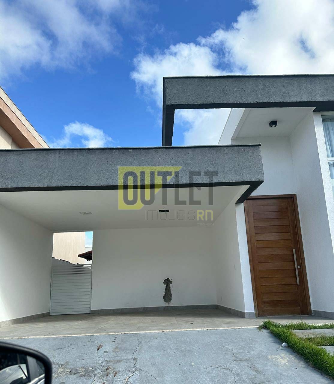 Casa à venda com 3 quartos, 158m² - Foto 1