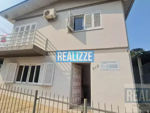 Casa 3 quartos e 1 banheiro, à venda, no bairro Centro em Marau