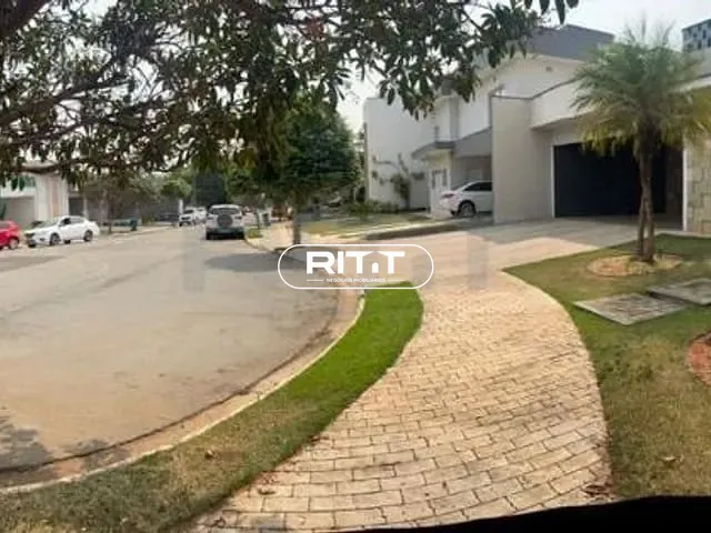Casa com 250m² 3 quartos e 5 banheiros, à venda, no bairro Parque Orlândia em Hortolândia