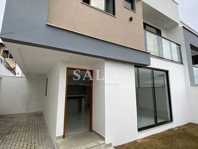 Casa com 124m² 3 quartos e 3 banheiros, à venda, no bairro São Pedro em Juiz de Fora