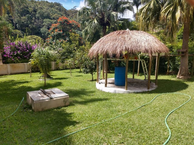 Casa com 19000m² 2 quartos e 2 banheiros, à venda, no bairro Bosque do Imperador em Juiz de Fora