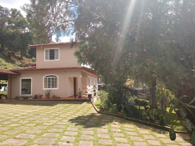 Casa com 19000m² 2 quartos e 2 banheiros, à venda, no bairro Bosque do Imperador em Juiz de Fora