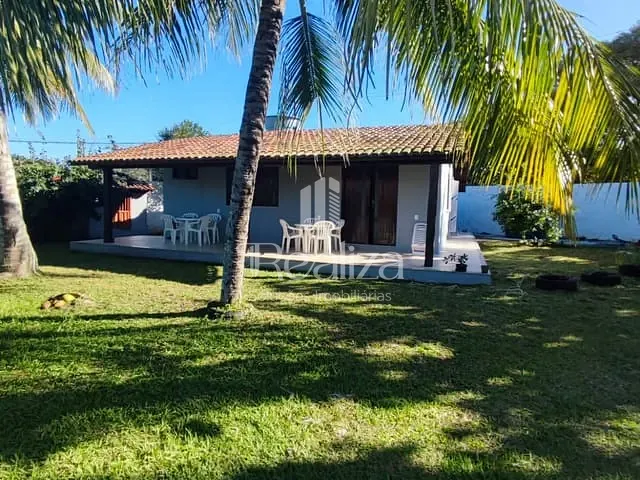 Casa 3 quartos e 2 banheiros, à venda, no bairro São Domingos em Ilhéus