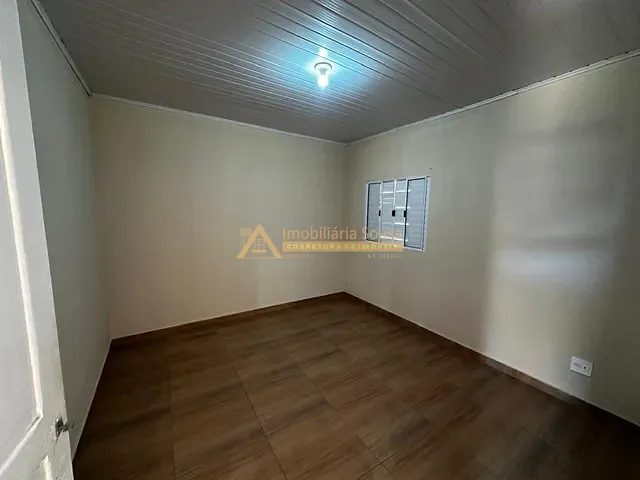 Casa com 100m² 2 quartos e 1 banheiro, para alugar, no bairro Vila Progresso em Jundiaí