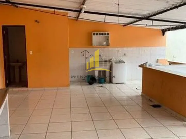 Casa com 241m² 3 quartos e 2 banheiros, à venda, no bairro Jardim Santa Terezinha em São Paulo