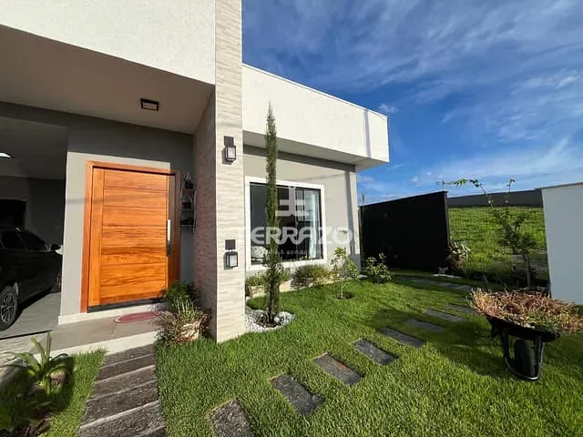 Casa com 173m² 3 quartos e 1 banheiro, à venda, no bairro Casa de Pedra em Volta Redonda