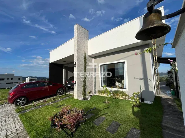 Casa com 173m² 3 quartos e 1 banheiro, à venda, no bairro Casa de Pedra em Volta Redonda