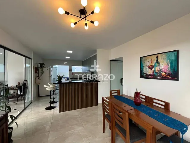 Casa com 173m² 3 quartos e 1 banheiro, à venda, no bairro Casa de Pedra em Volta Redonda