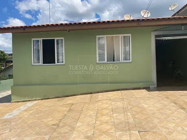 Casa com 135m² 2 quartos e 2 banheiros, à venda, no bairro Vila Graziela em Almirante Tamandaré